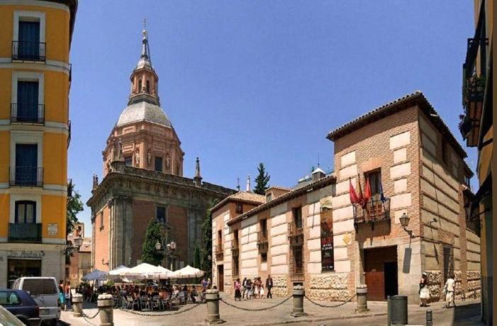 مدريد Cozy Apartment La Latina/Plaza Mayor المظهر الخارجي الصورة